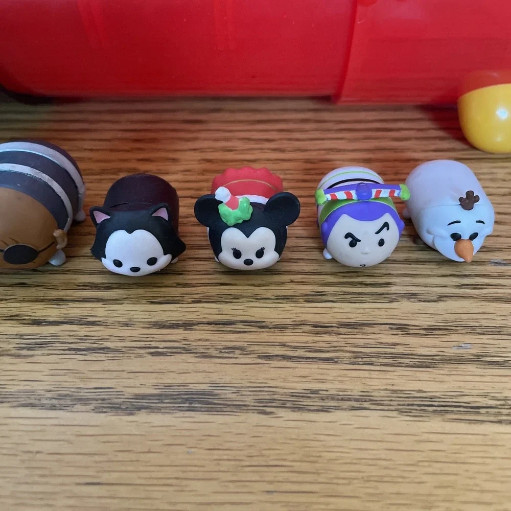 Disney Tsum Tsum‎ Mickey Mouse Stack 'N Display Portable Play Case w/12 Tsum's